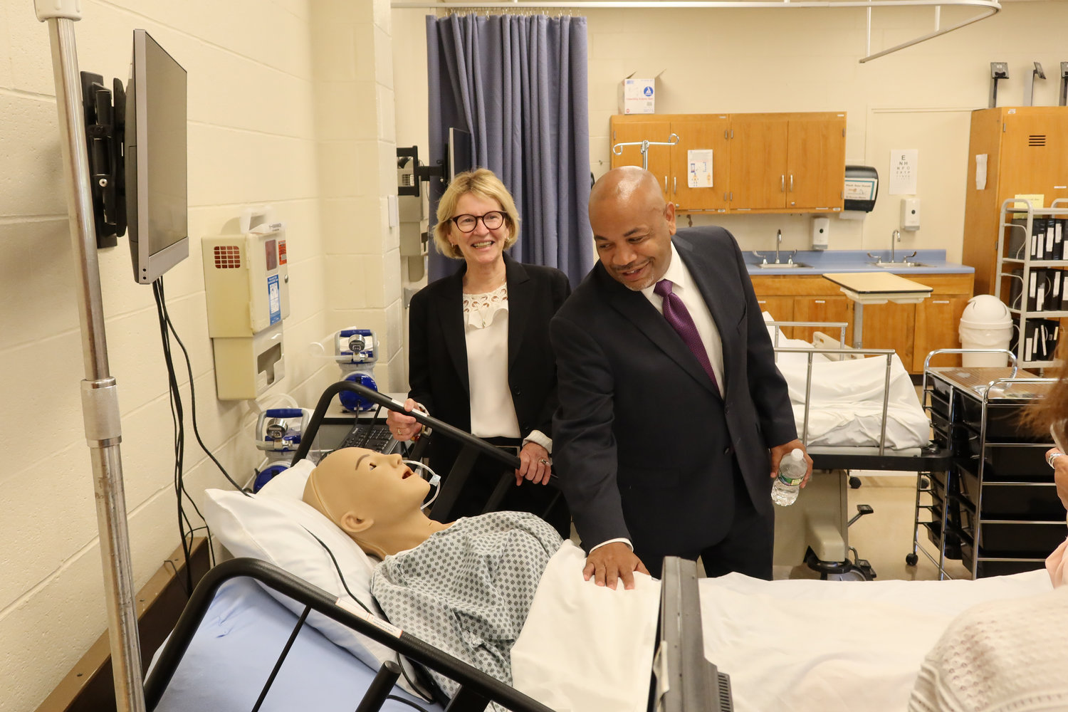 Assemblymember Aileen Gunther, left, and Speaker Carl Heastie pictured at SUNY Sullivan, announcing $700,000 to improve and expand the college's Health Studies programs by updating facilities and improving access to technologies.